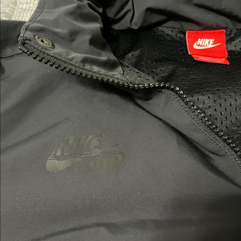Nike Air Pivot v3 Basketball Jacket Men's Black 1/2 Zip Windbreaker Short Sleeve - Picture 5 of 12